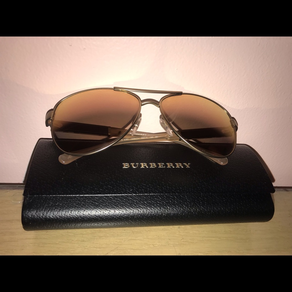 ROSE GOLD Burberry Sunglasses